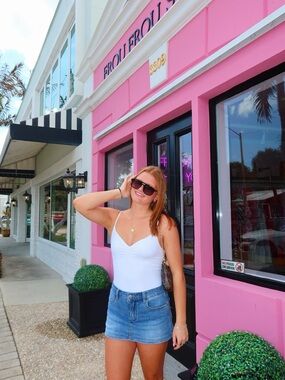 Meet your Posher, Ella